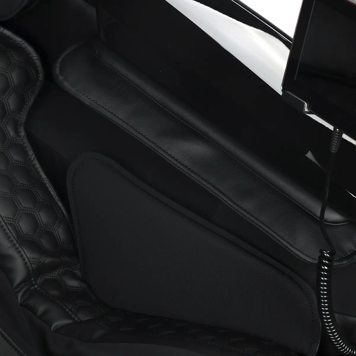 Массажное кресло Relasso "Royal" (черный)